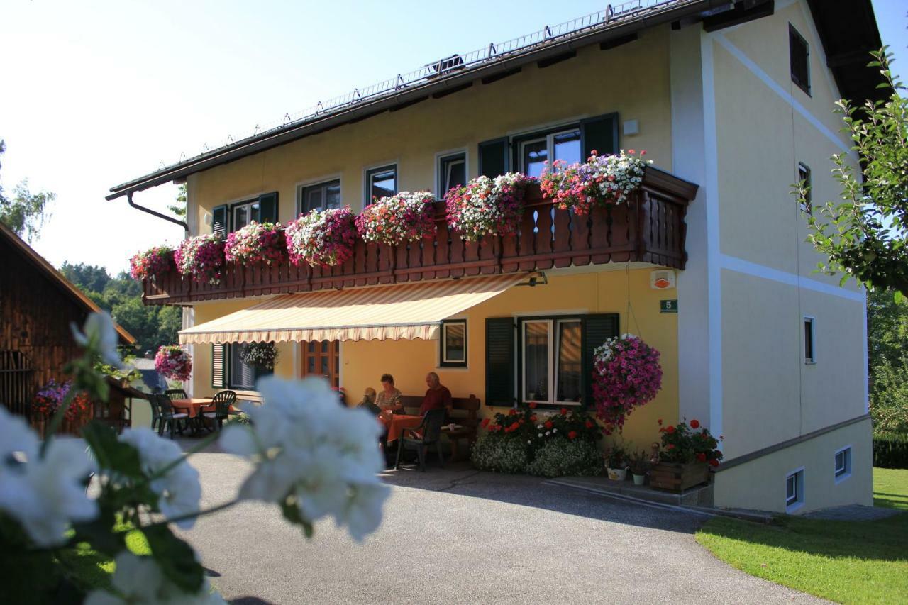 Kusternighof Hotel Velden am Woerthersee Exterior photo